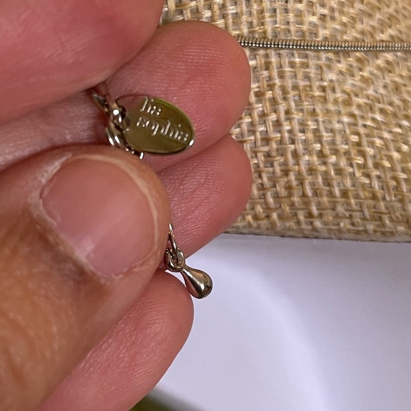 Elegant Lia Sophia Silver Pendant Necklace and Beaded Bracelet - Picture 6 of 9